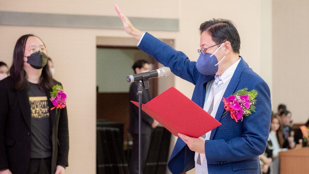 張善政宣誓就職。（圖／桃園市政府提供）