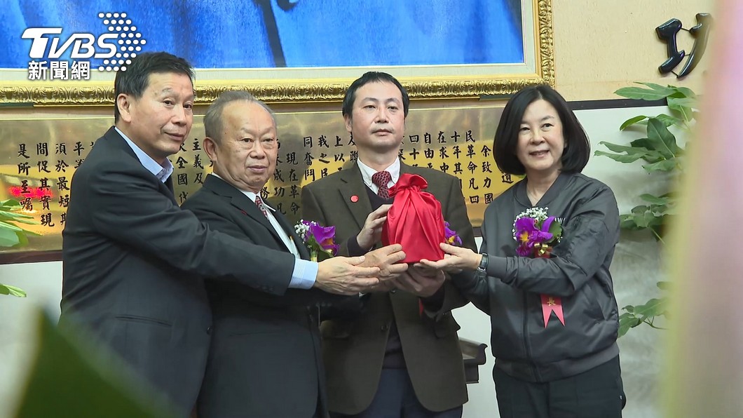 台南議長涉賄50萬交保 民進黨前中執委郭再欽羈押禁見