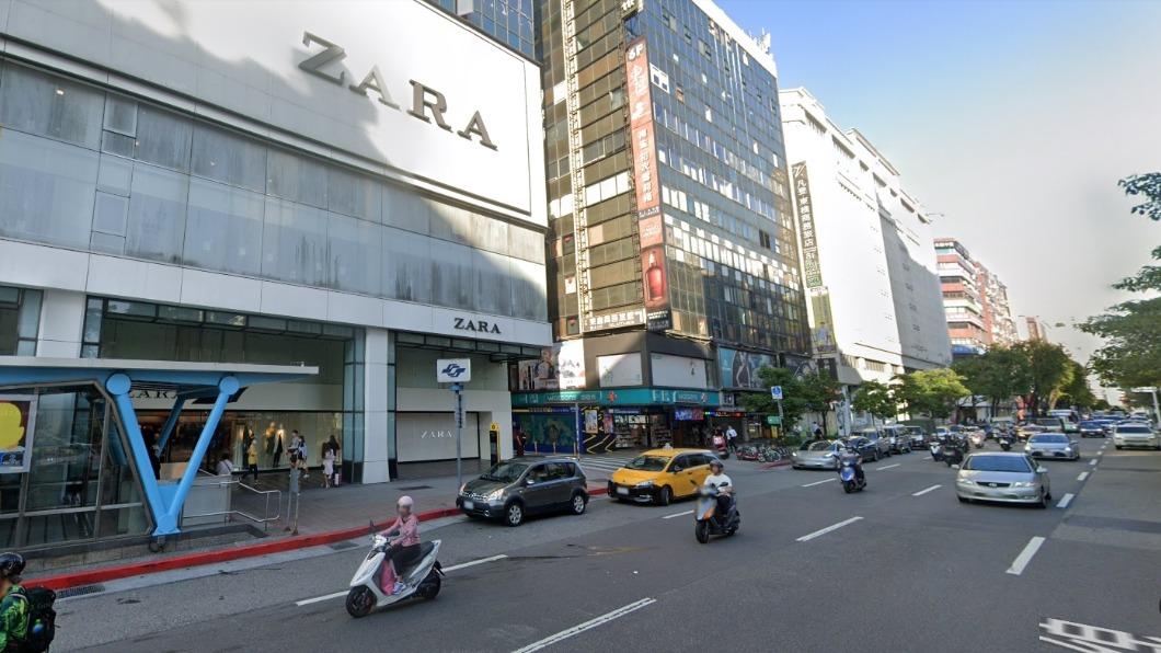 網友發現東區人潮不如以往。（圖／翻攝自Google Map）