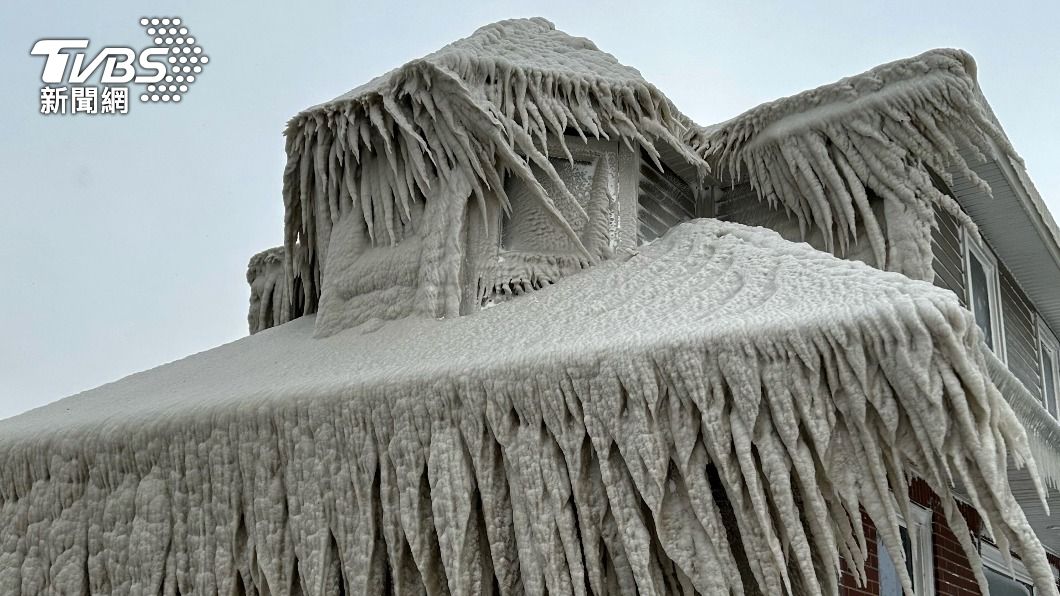 耶誕節恐怖暴風雪! 紐約現「冰封之城」全美已34死