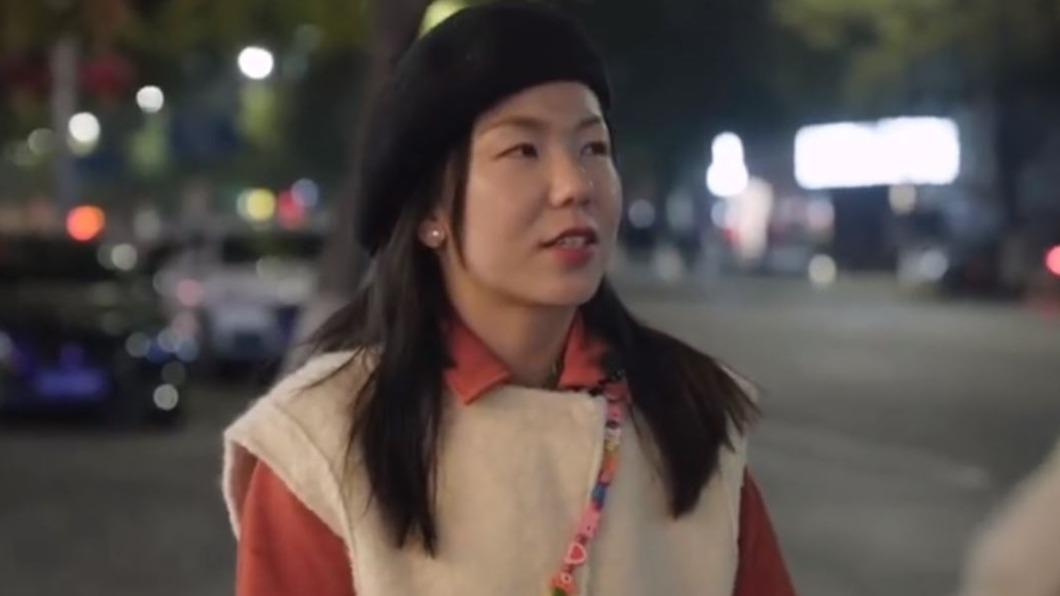 女子在與前男友分手後,展開一連串的相親行程。(圖/翻攝自「網易號」微博)