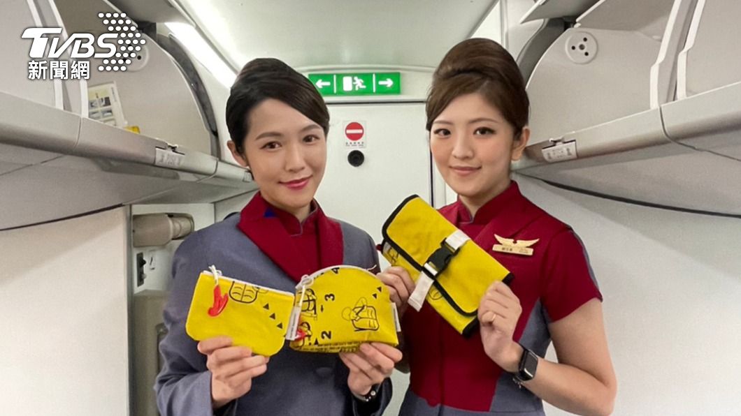 華麗重生!600件救生衣退役 空服員巧手改造變潮包