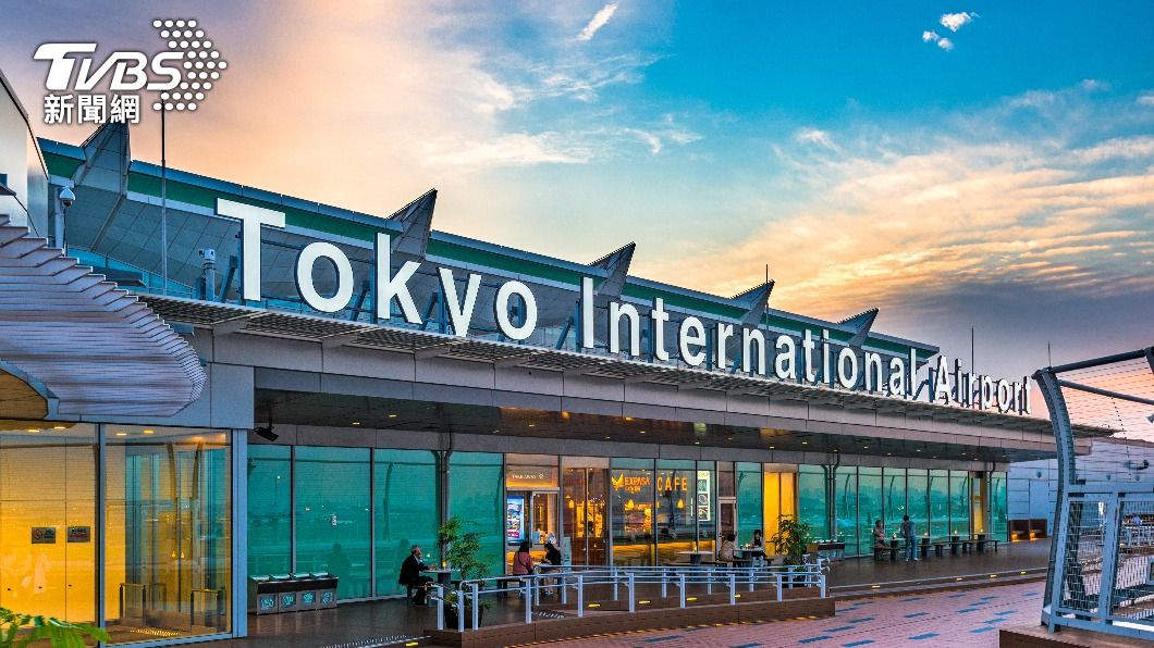 日本今(27)日宣布,自30日起將對中國入境旅客「恢復檢測」,再次加強邊境措施。(示意圖/shutterstock 達志影像)