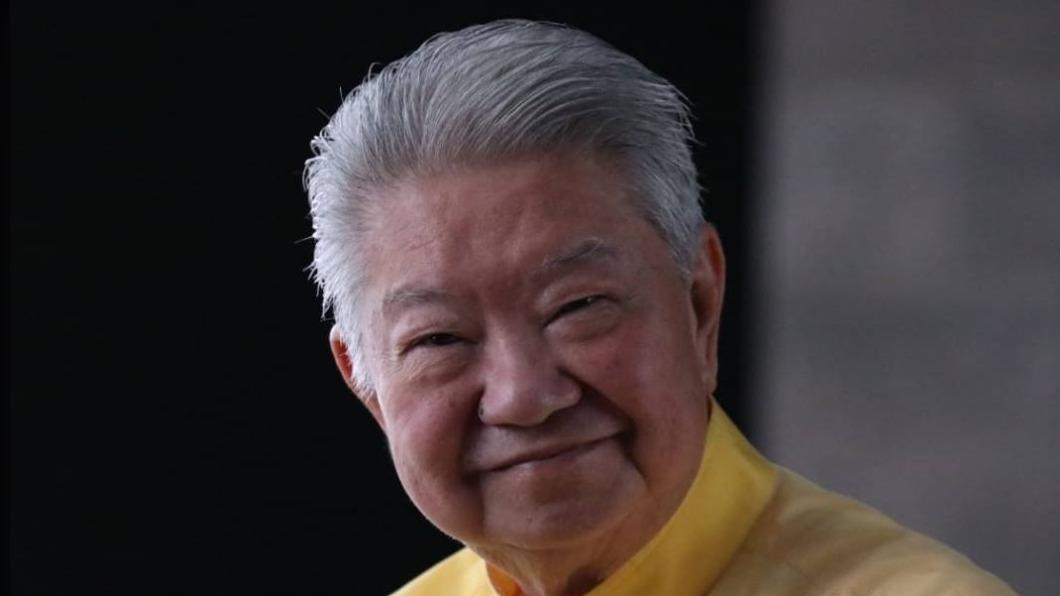 香港名作家「被過世」留RIP 本尊神回一句惹爆笑