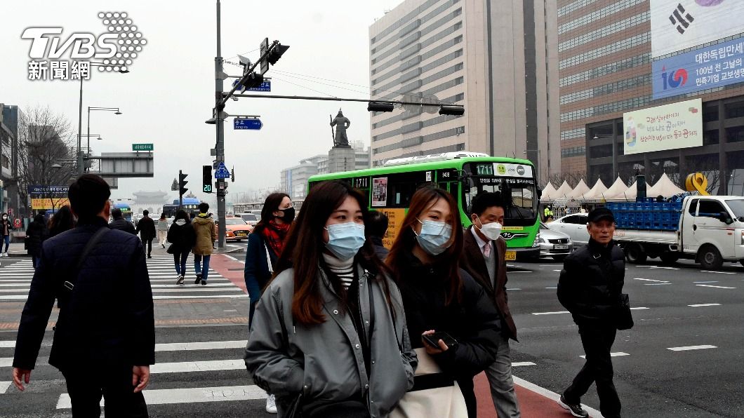 部分韓國民眾認為PM2.5是從大陸移入韓國。(圖/達志影像美聯社)