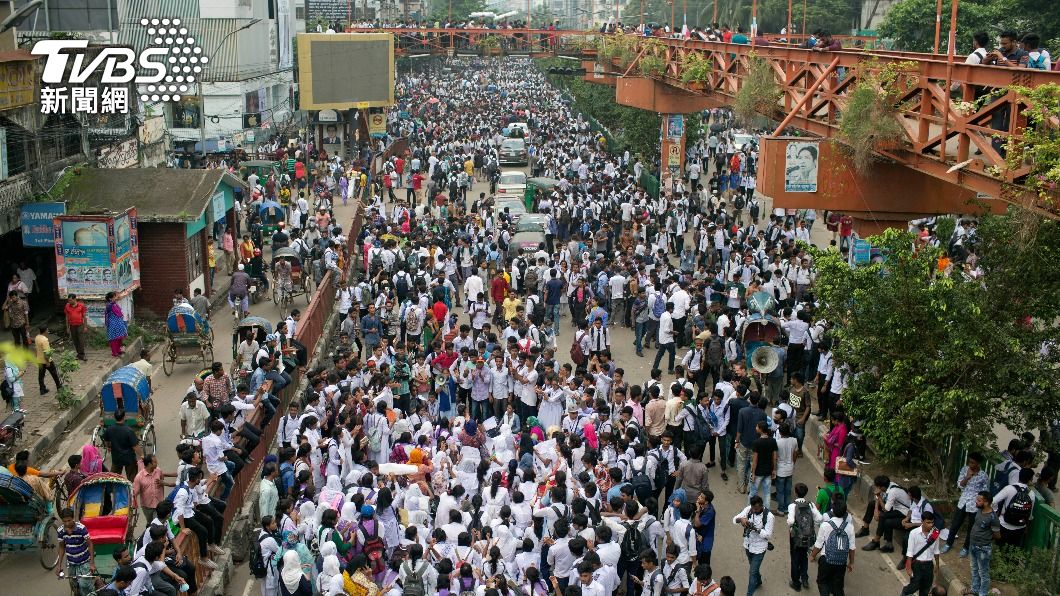 達卡每平方公里的人口約達3萬人,是全球人口密度最高城市。(圖/達志影像美聯社)