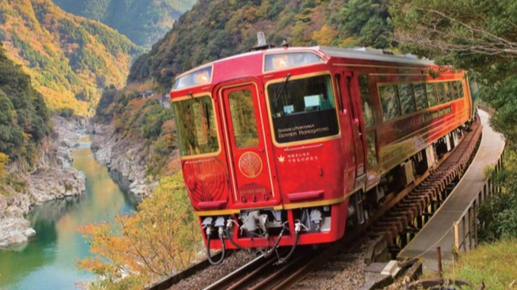 伊予灘觀光列車。（圖／万京國際行銷提供）