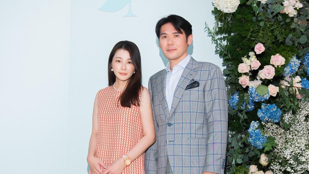 陳怡蓉夫妻感情甜蜜。(圖/安珀提供)