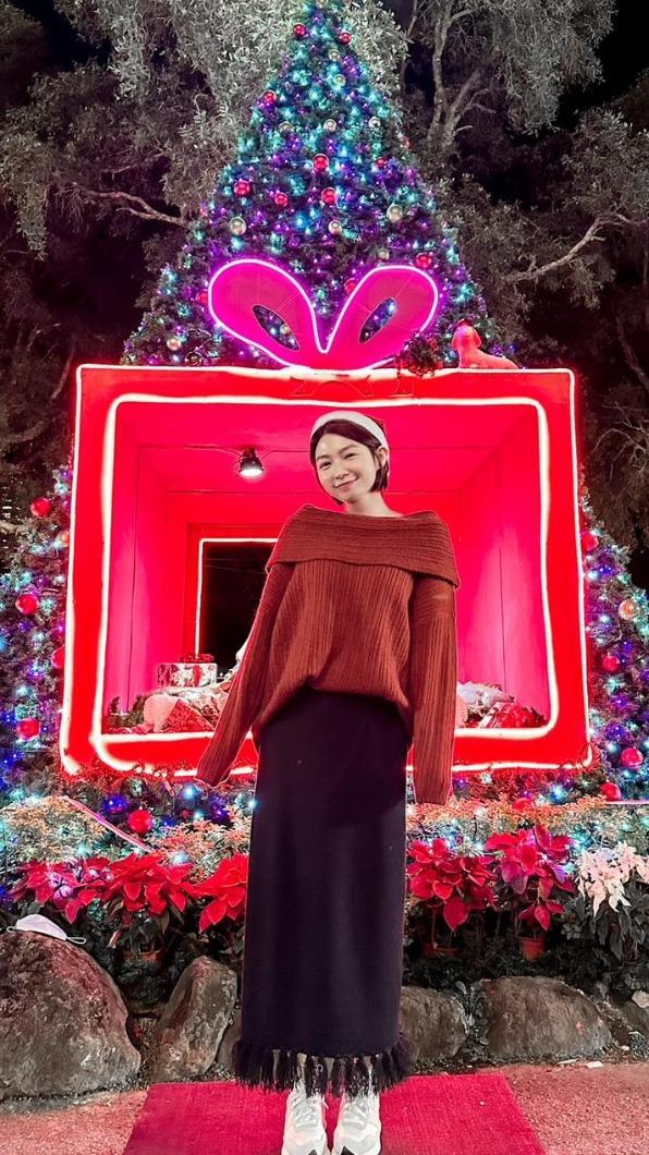 曾智希今年多了人妻新身分。(圖/翻攝自曾智希臉書)