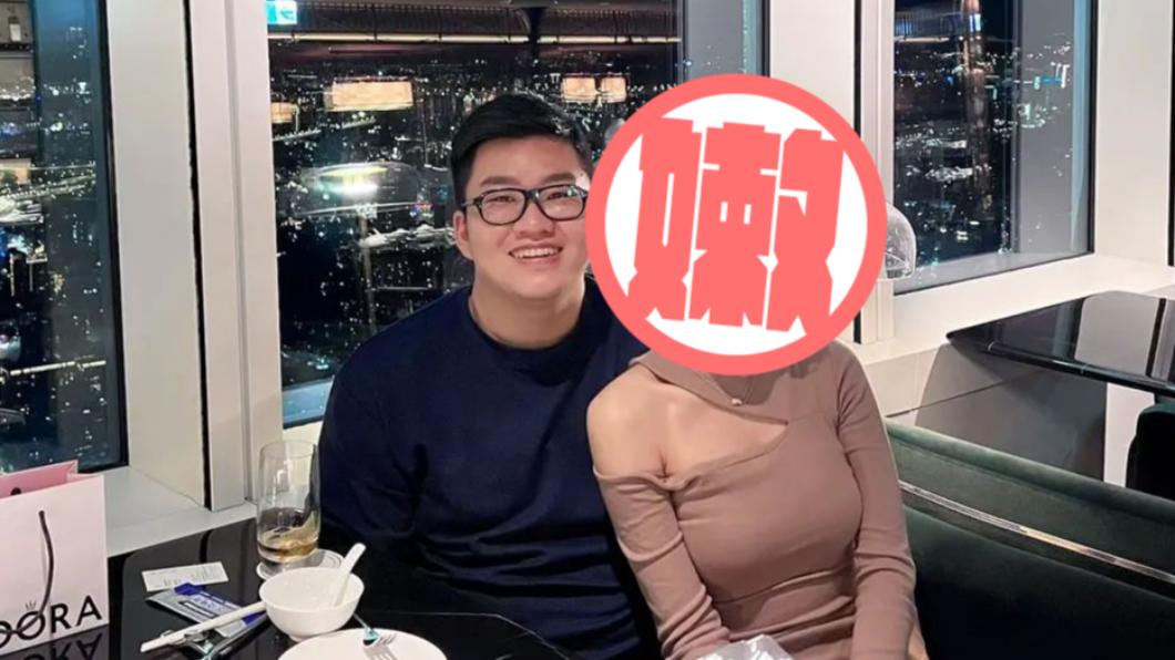 今年第一閃!Joeman元旦凌晨認愛嫩妹 曬「甜蜜緊貼」照