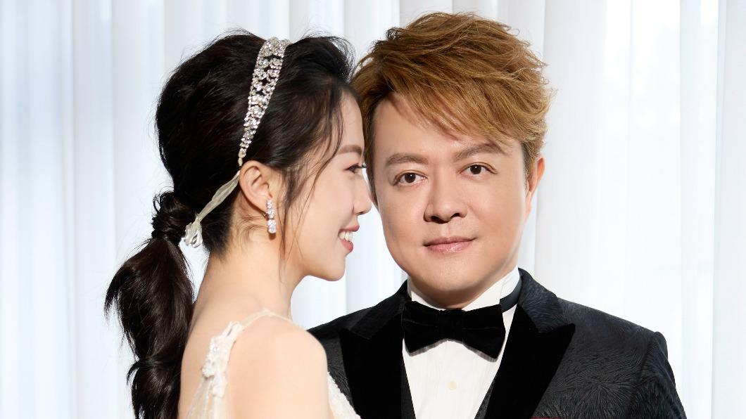 快訊/翁立友宣布結婚了!愛妻正面照曝光 甜曝認終生原因