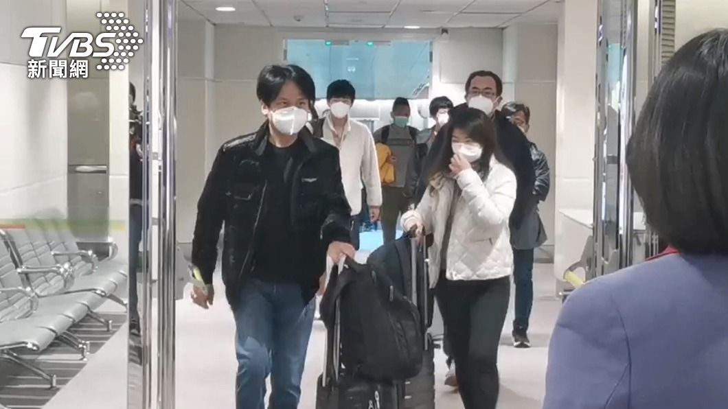 境外移入史上新高!半數來自大陸 返台高峰期將延續3週