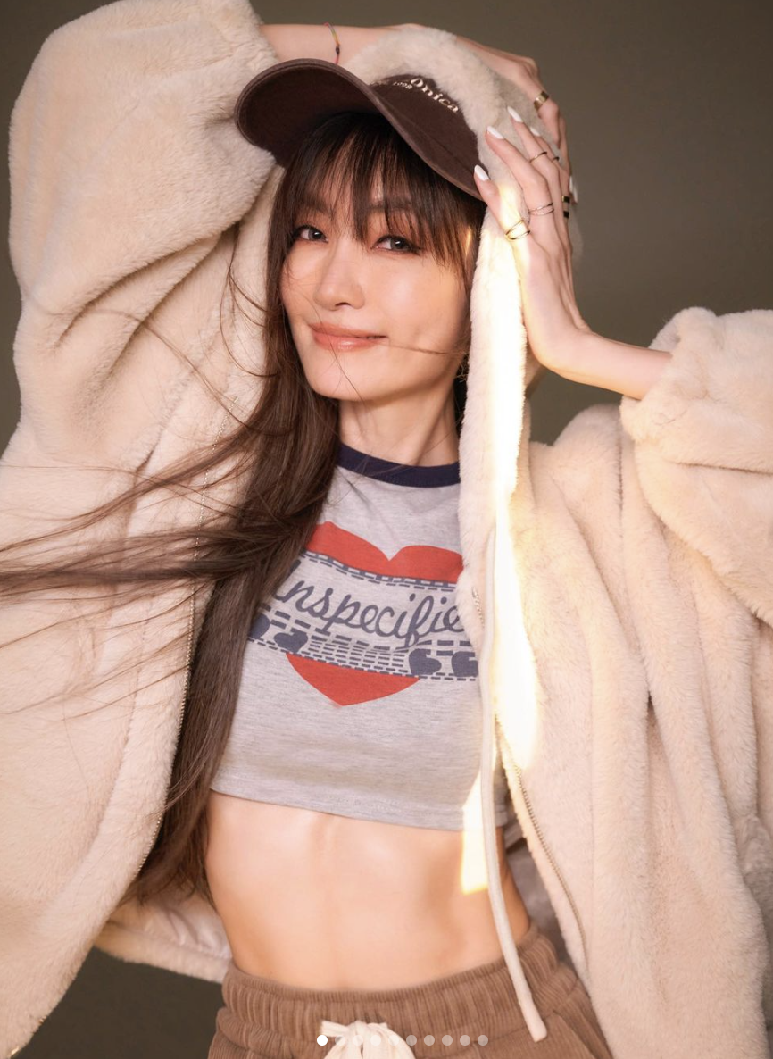 謝金燕身材火辣。（圖／翻攝自謝金燕IG）
