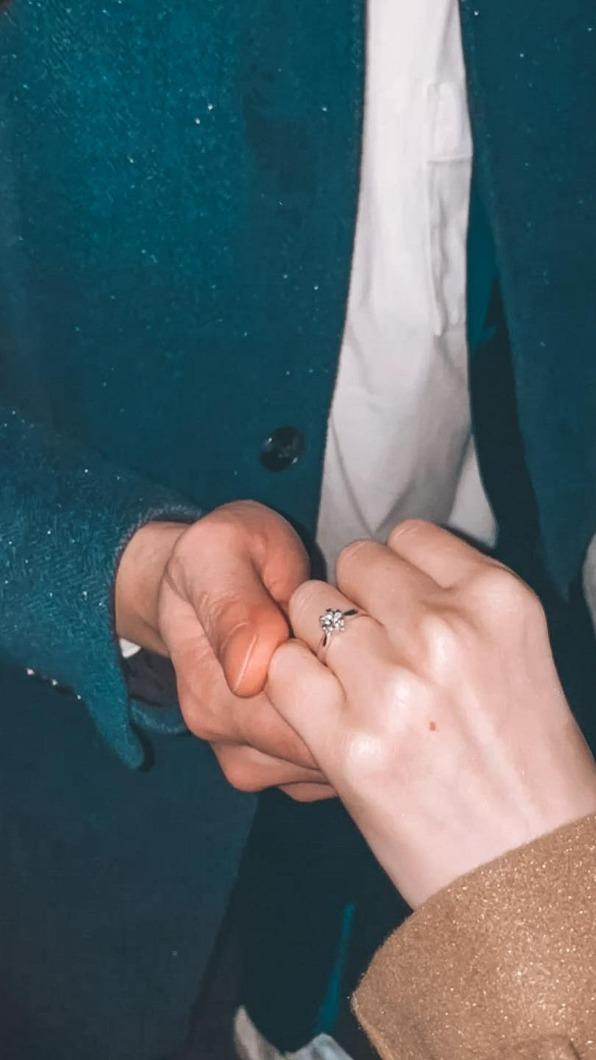 蘿莉塔結婚了。（圖／翻攝自蘿莉塔臉書）