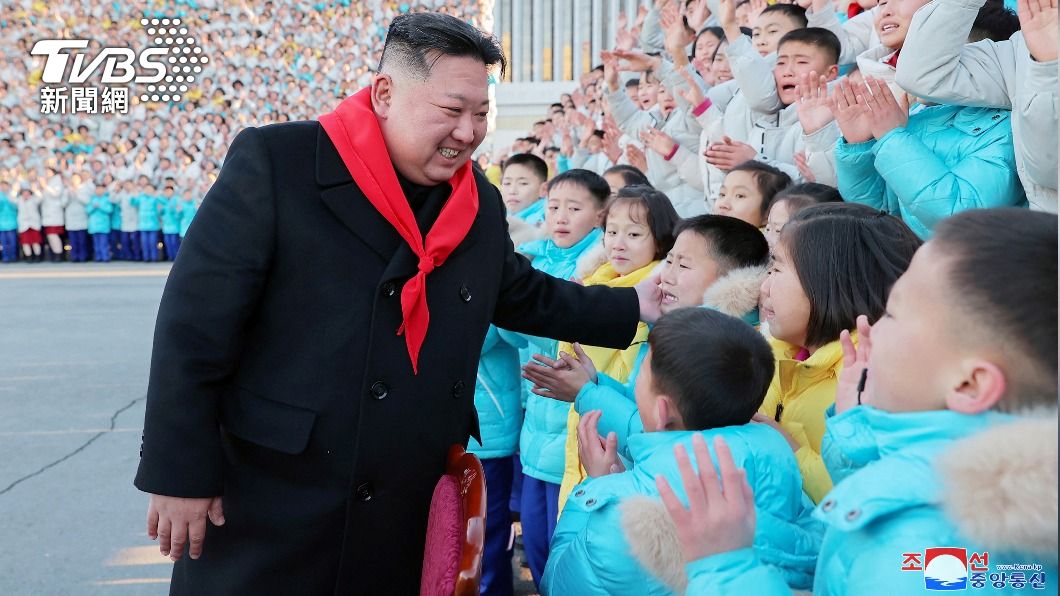 韓媒指出,金正恩在強調加強國安是為了保護「未來世代」。(圖/達志影像路透社)