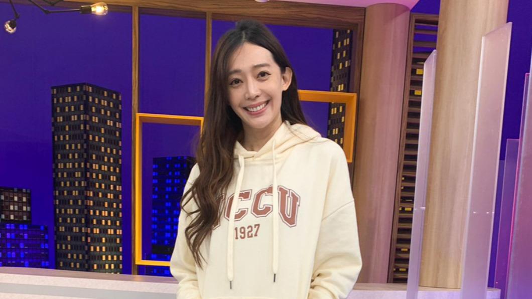 王心恬分享初戀故事。(圖/衛視中文台提供)