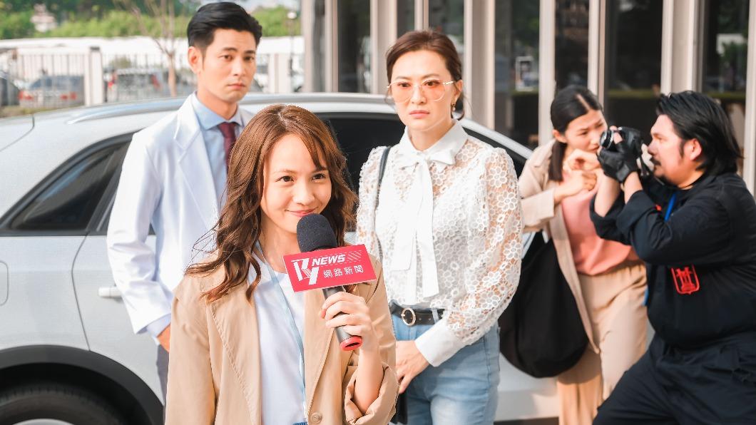 楊子儀(左一)與黃姵嘉(左二)主演的《再見之後》,首播開紅盤。(圖/華視提供)