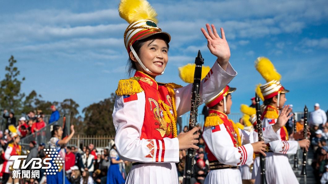 圖輯/北一女赴美表演 燦爛笑容被《衛報》選為本日最佳照片