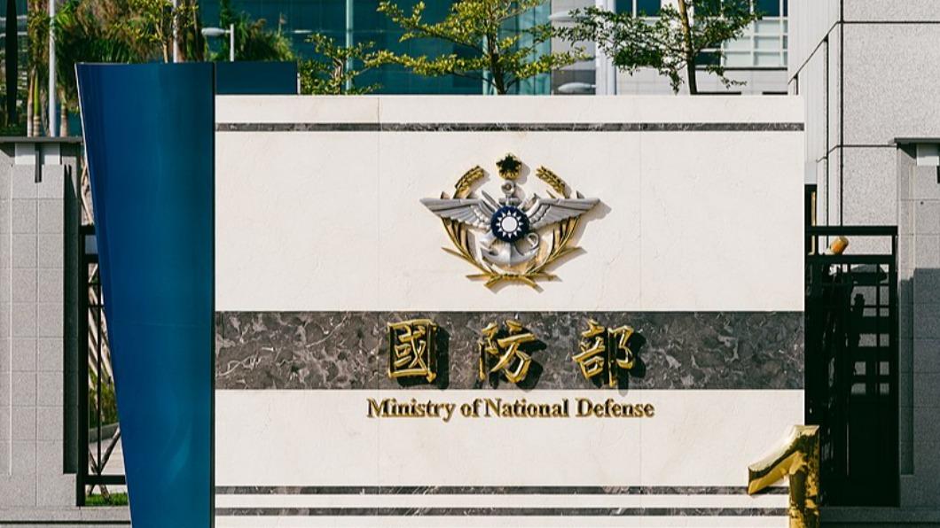 退役上校「吸收6軍官當共碟」 國防部晚間發聲了