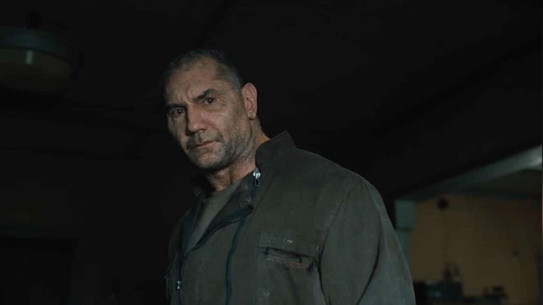 戴夫出演名導丹尼維勒納夫的《銀翼殺手2049》。(圖/翻攝自IMDB)