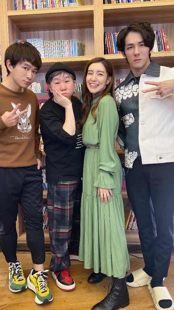 南拳媽媽去接受電台訪問。（圖／POP Radio提供）