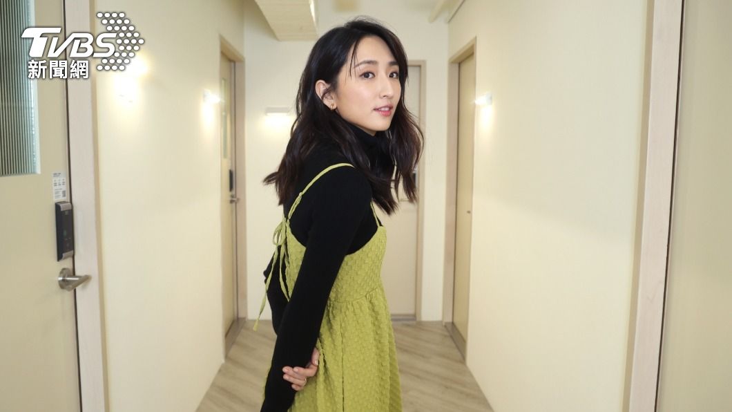 柯佳嬿透露若可以穿越想到侏羅紀時代看看。(圖/梁恩誌攝)