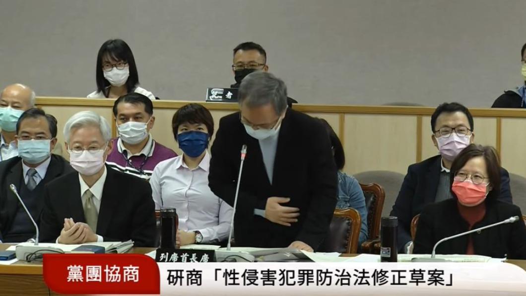 薛瑞元「為這事」鞠躬道歉了！　曾銘宗秒消火：OK啦