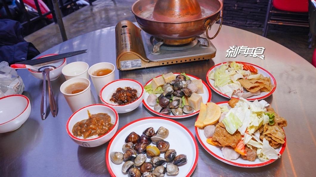 酸菜味道滿濃的,還可以續加湯和酸菜。(圖/剎有其食提供)