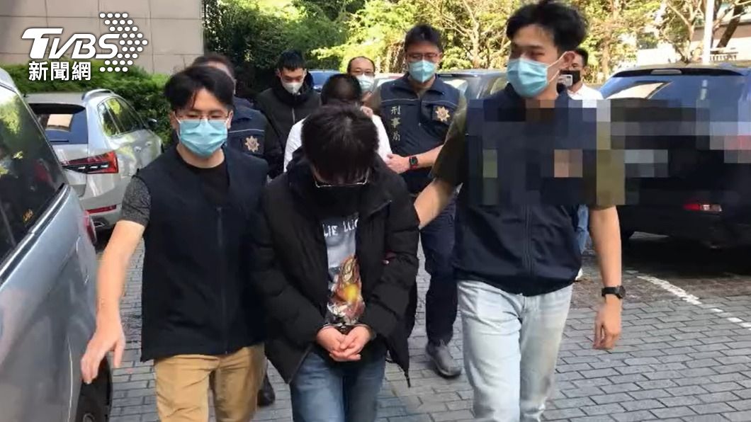 盜用帥哥照騙女網友買禮物卡 黑幫海噱上億元