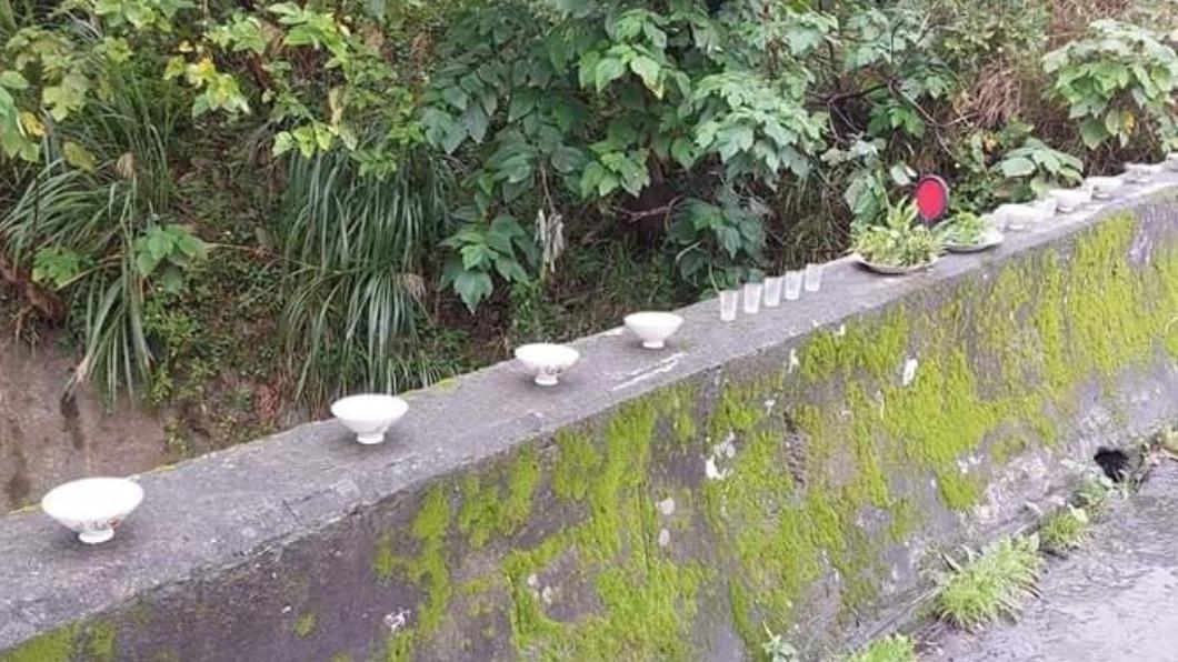 詭異山路驚現「整排酒杯、碗」　全場急勸快逃...內行曝用途