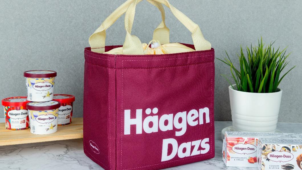 全家、7-ELEVEN購買哈根達斯迷你杯或雪糕促銷。(圖/業者提供)