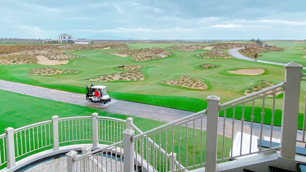 度假村的球場位列全亞洲第15名。(圖/翻攝自Hoiana Resort & Golf臉書)
