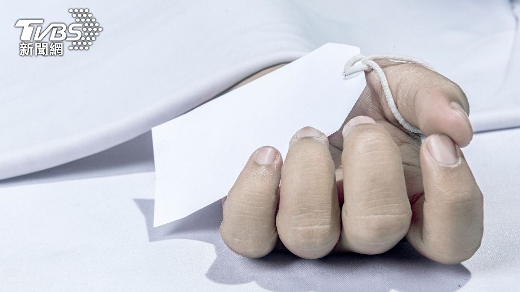 傷者脫困時就沒有了呼吸心跳、送醫後不治身亡。（示意圖／Shutterstock達志影像）