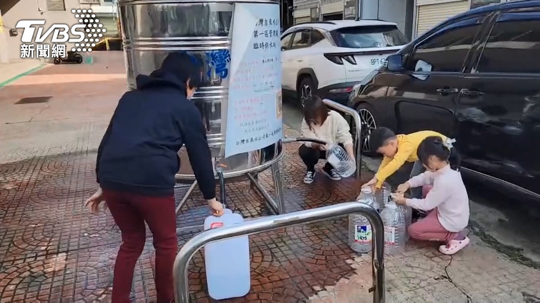 桃園連日停水,居民怨聲載道。(圖/TVBS資料畫面)