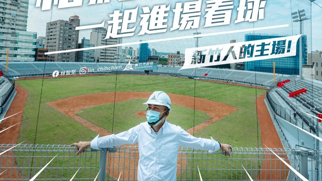 黃揚明笑虧暫且就稱林智堅為「林自監」。(圖/翻攝自林智堅 臉書)