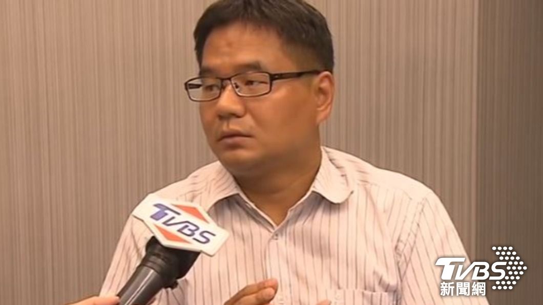 律師嗆PTT「廢物集中地」　遭洗一星負評火大：截圖提告