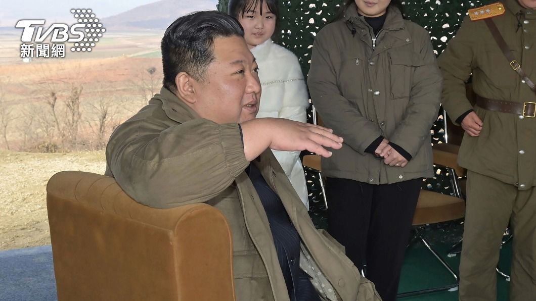 據說金正恩時常在飲酒後哭泣,承受著很大的壓力。(圖/達志影像美聯社)