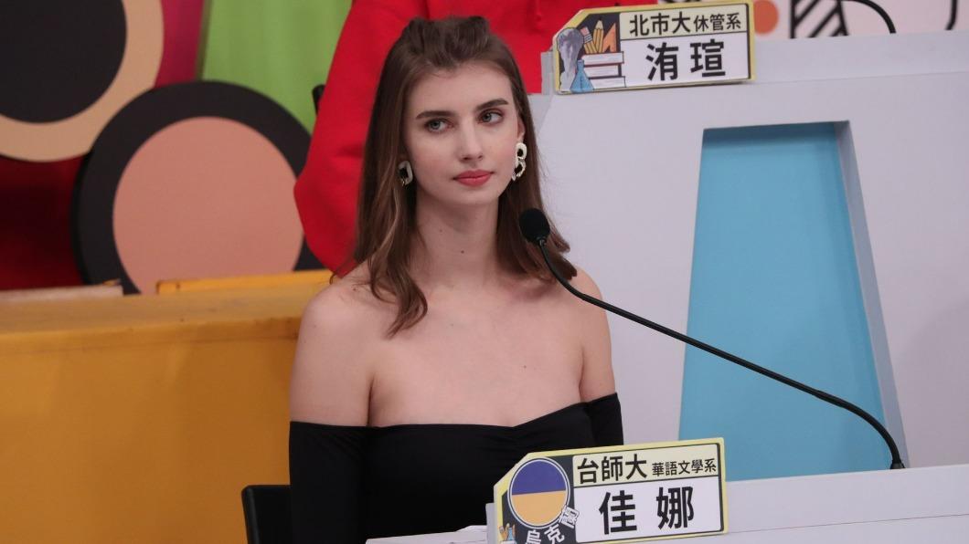 佳娜日前進棚錄影。(圖/中天提供)