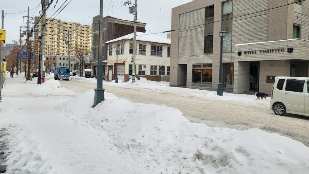 札幌小樽大雪警報 積雪數十公分千戶民宅停電