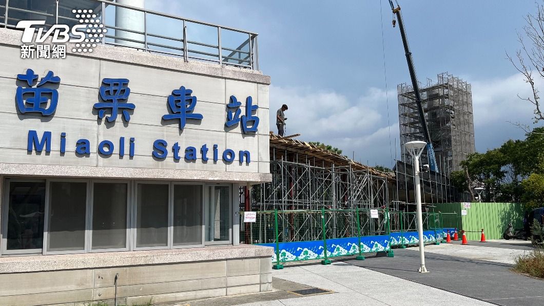 白牌車收錢載學生上學 駕駛下場超慘「賺百元罰10萬」