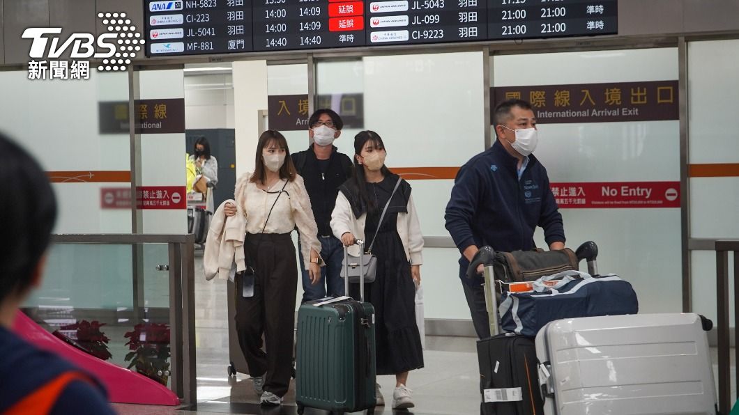 公衛學者呼籲加強入境旅客檢測。（圖／中央社）