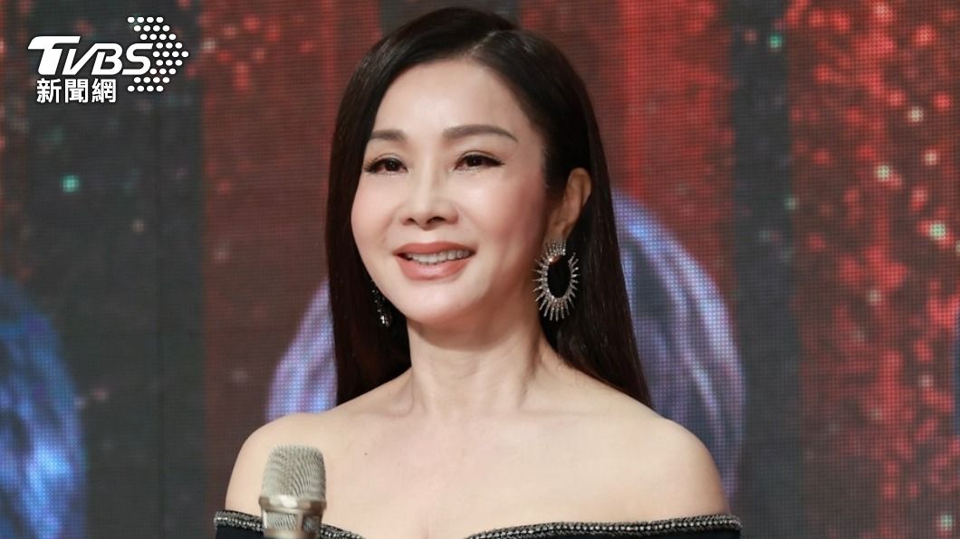 陳美鳳挺白家綺被罵翻!首露面淚吐14字 洪榮宏盼用愛包容
