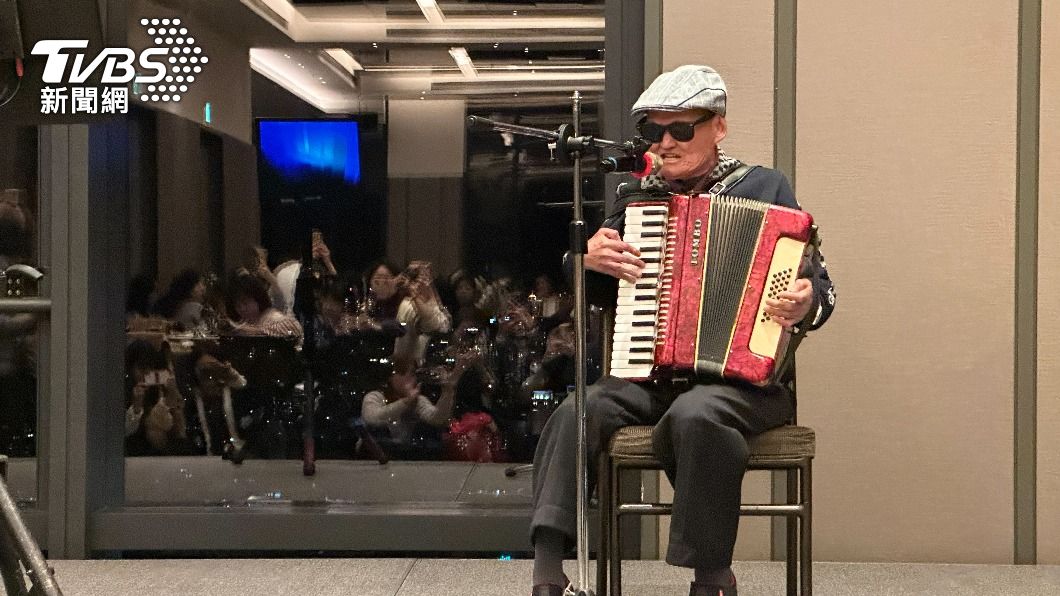 75歲李炳輝現身尾牙!感激蕭敬騰「這暖舉」 問到生計老婆哽咽了