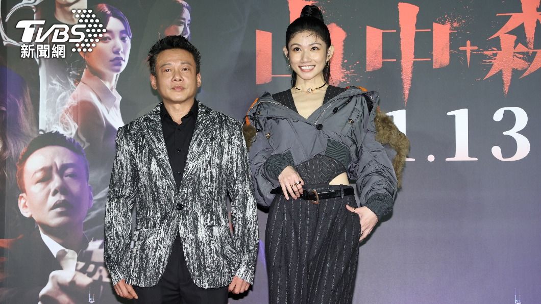 李康生(左)、李千娜在《山中森林》有激烈床戲。(圖/梁恩誌攝)