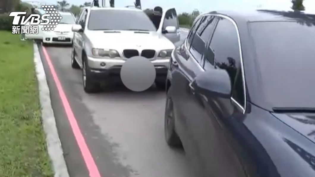販毒集團以車為家,藉此躲避警方查緝。(圖/TVBS)