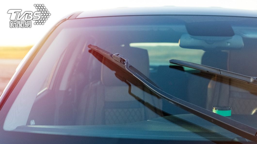 有網友回應「出車禍大概終身坐輪椅了」。（示意圖／shutterstock達志影像） 