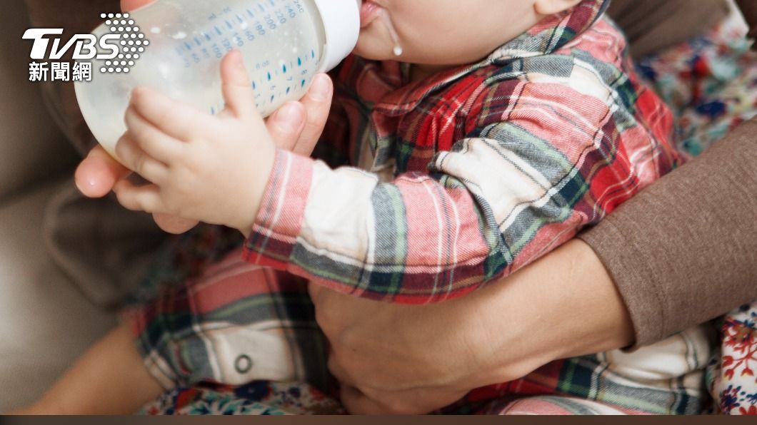 網友認為原PO應該多多體諒老婆帶小孩的辛苦。(示意圖/Shutterstock達志影像)