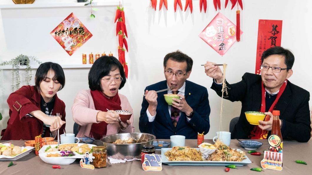 不夠辣怎敢自稱辣台派!賴品妤蘇巧慧新年竟都輸給「他」