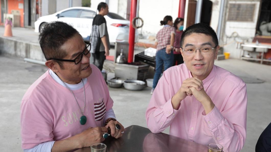 謝國樑市長向許效舜當面提出，思考成立文化及觀光諮詢委員會（圖／基隆市政府提供）