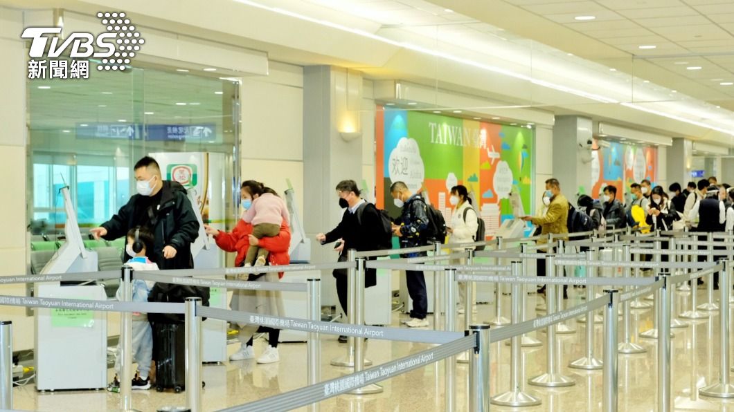 中國旅客陽性率跌破10% 機場採檢是否延長待評估